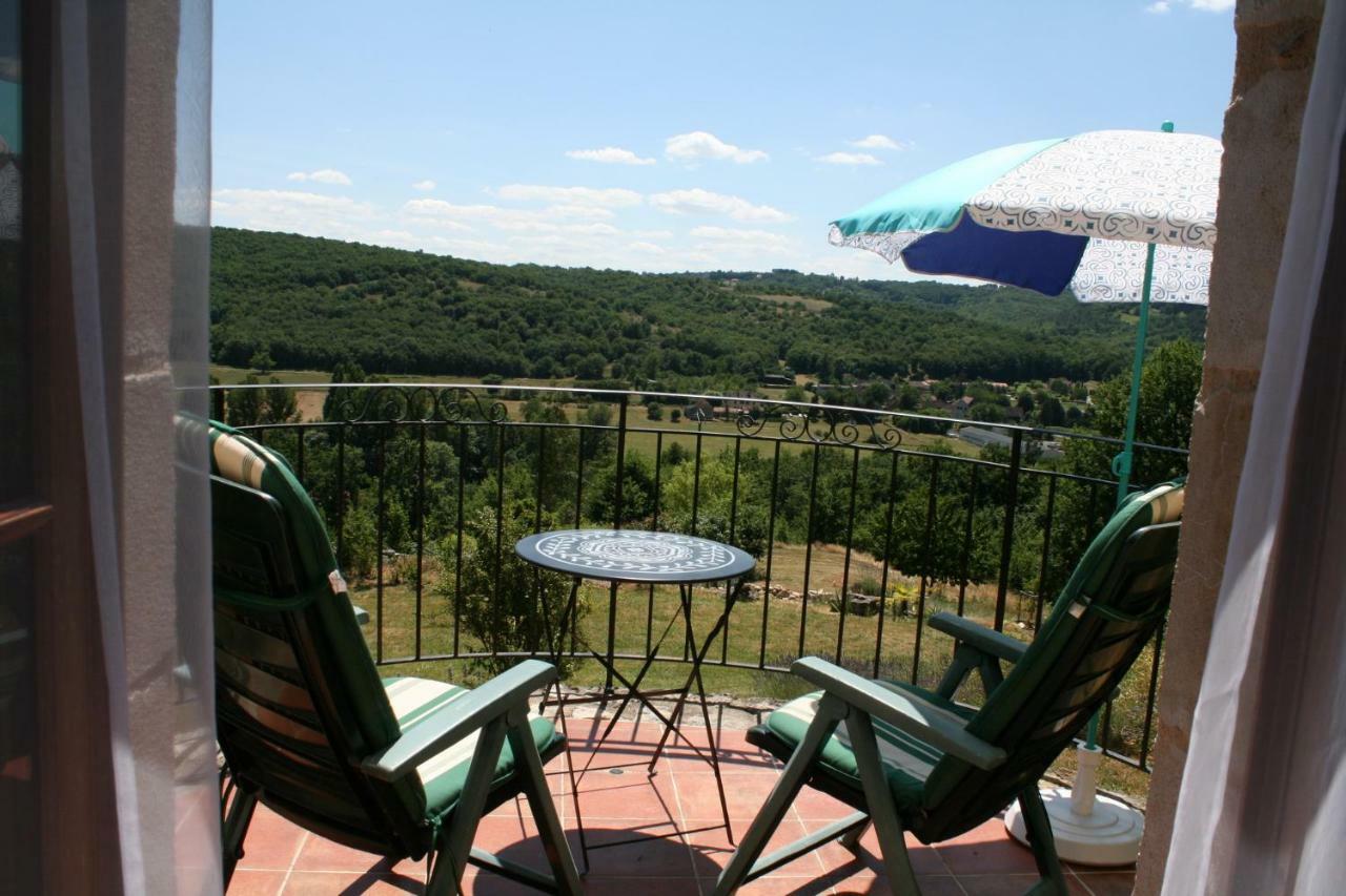 Hillside Park Dordogne Saint-Lazare Exterior foto